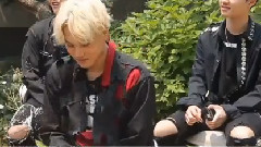 EXO,边伯贤(EXO),吴世勋(EXO),朴灿烈(EXO) - 演艺家中介 EXO CUT 中文字幕
