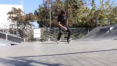 音乐短片 - Look At My Own New Action