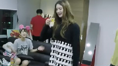 EXID - Hammers Down with A Sexy Swag