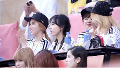 TWICE - TWICE看台只拍
