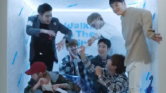 Block B - Walking In The Rain