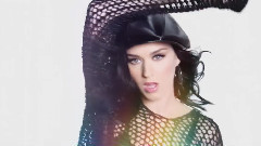 Katy Perry - International Smile