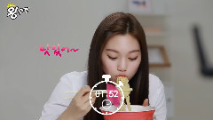 I.O.I,Somi,金素慧(I.O.I),郑采妍,金度延(Weki Meki) - Paldo X I.O.I 官方CF 拍摄花絮 Part.1