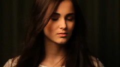 音乐短片 - Andrea