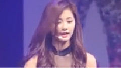 子瑜(Twice) - 子瑜扔糖