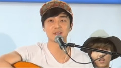 Roy Kim - 爷爷和照相机 & Bom Bom Bom