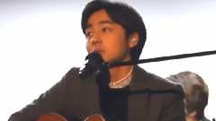 郑俊英,Roy Kim - Kiss The Radio 前院演唱会