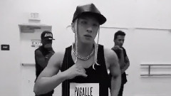 太阳(Bigbang),BigBang - Ringa Linga 舞蹈影像