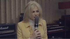 Pixie Lott - Royals