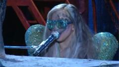 Lady Gaga - Pocker face & Speechless The 52nd Annual Grammy Awards