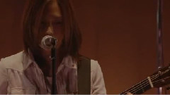 YUI - Prada & Cinnamon