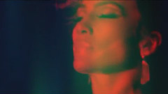 Jennifer Lopez,Rihanna - I'm Into You