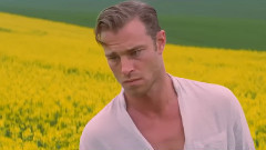 Weloveyouwinona - Anyway