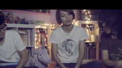 Tizzy Bac - <告密的心>