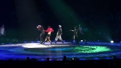 Britney Spears - Circus World Tour