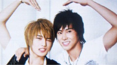 东方神起 - 从洪锡天大哥角度看允在的关系