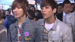 SHINee - SHINee's Back Meet SHINee On The Guerilla Inter