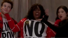 Glee Cast - Born This Way