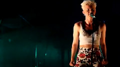 Robyn - Dancing On My Own