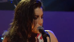 Amy Winehouse - Stronger Than Me