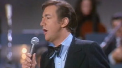 Bobby Darin - Beyond The Sea