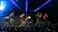 U-Kiss - 旋转 & Intro & Doradora