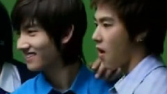 东方神起 - KM
