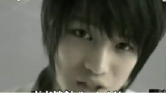 东方神起 - Five in the Black Comment