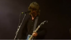 Foo Fighters - Walk