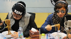 Super Junior,银赫(SuperJunior) - Super Junior Eunhyuk VS Son PD 炸酱面比赛 (MBC Kpop Kiss The Radio)