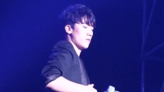 胜利(Bigbang) - LET'S TALK ABOUT LOVE