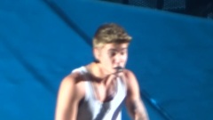 Justin Bieber - Catching Feelings