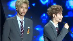EXO-M,张艺兴(EXO) - 疯狂飞吻 & 可爱