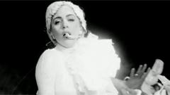 Lady Gaga - Speechless & Alejandro & Bad Romance Tokyo