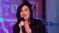 Demi Lovato - Interview & Here We Go Again