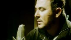 Antonis Remos - Ekato Fores Kommatia