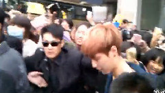 EXO-M - 南京机场接机