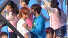 SHINee - 上场前珉豪哥的加油