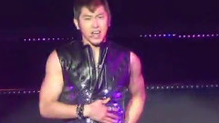 东方神起,郑允浩 - Maximum