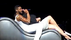 Usher - SuperVN Mousike