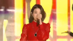 IU - 粉红色高跟鞋