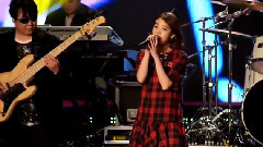 IU - 短发