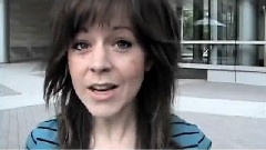 Lindsey Stirling - Beach Performance