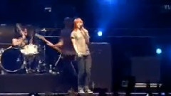Paramore - Misery Business