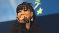 2NE1 - Romantic Kitty