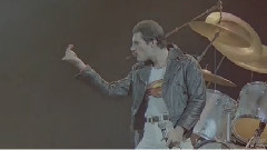 Queen - We Will Rock You