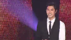 东方神起 - Keep Your Head Down