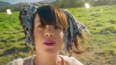 Lily Allen - Air Balloon