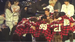 EXO - 嘉宾席获奖瞬间