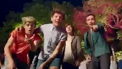 One Direction - Live While We're Young 中英字幕
